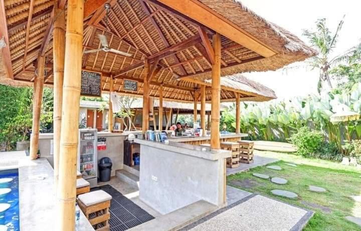 Castaway Hostel Canggu  Luaran gambar