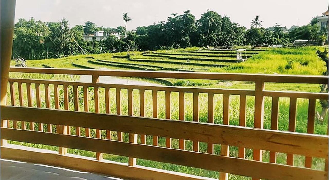 Castaway Hostel Canggu  Luaran gambar